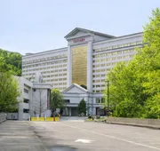 Caesars Southern Indiana Hotel & Casino - A Caesars Rewards Destination hotel detail image 4