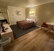 Birchwood Inn hotel detail image 7