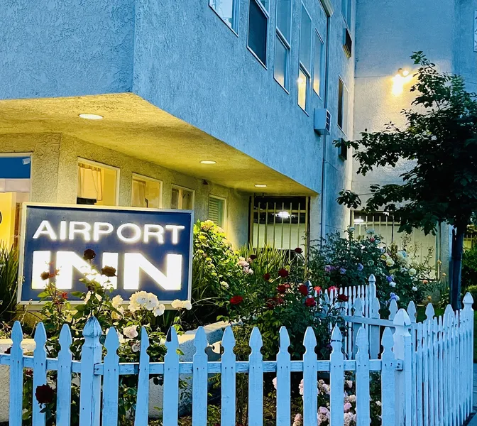 Airport Inn hotel detail image 2