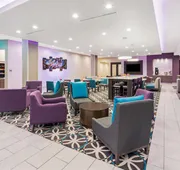 La Quinta Inn & Suites by Wyndham McAllen La Plaza Mall hotel detail image 3