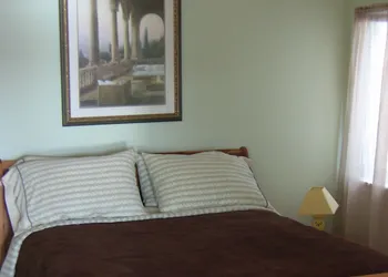 Moonlit Cove B&B hotel thumbnail 7