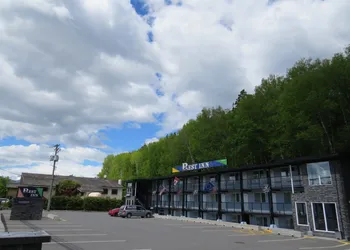 Rest Inn hotel thumbnail 3
