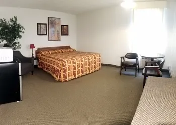 Amber Inn Motel hotel thumbnail 3