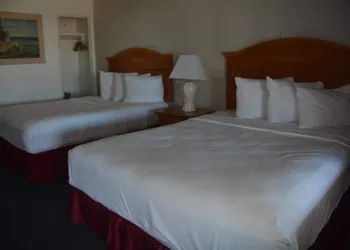 Pacific Sunset Inn hotel thumbnail 5