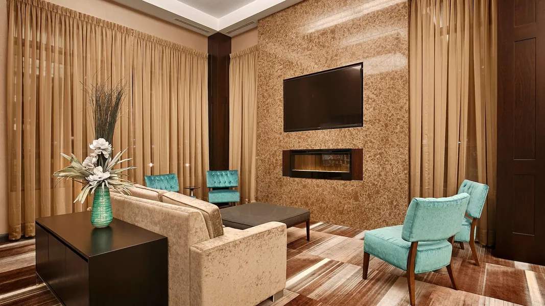 Best Western Plus Lamplighter Inn & Conference Centre hotel detail image 6