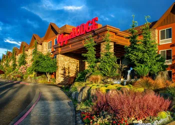 Olympic Lodge by Ayres hotel thumbnail 2