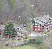 Chalet Inn hotel detail image 3