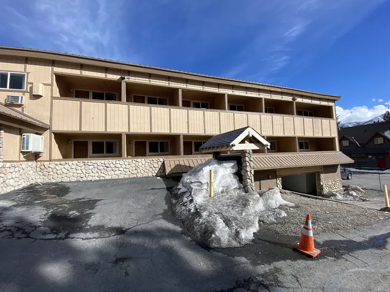 SureStay Plus Hotel by Best Western Mammoth Lakes hotel detail image 2