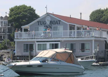 Tugboat Inn hotel thumbnail 2