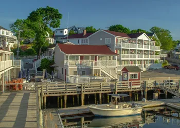 Tugboat Inn hotel thumbnail 4