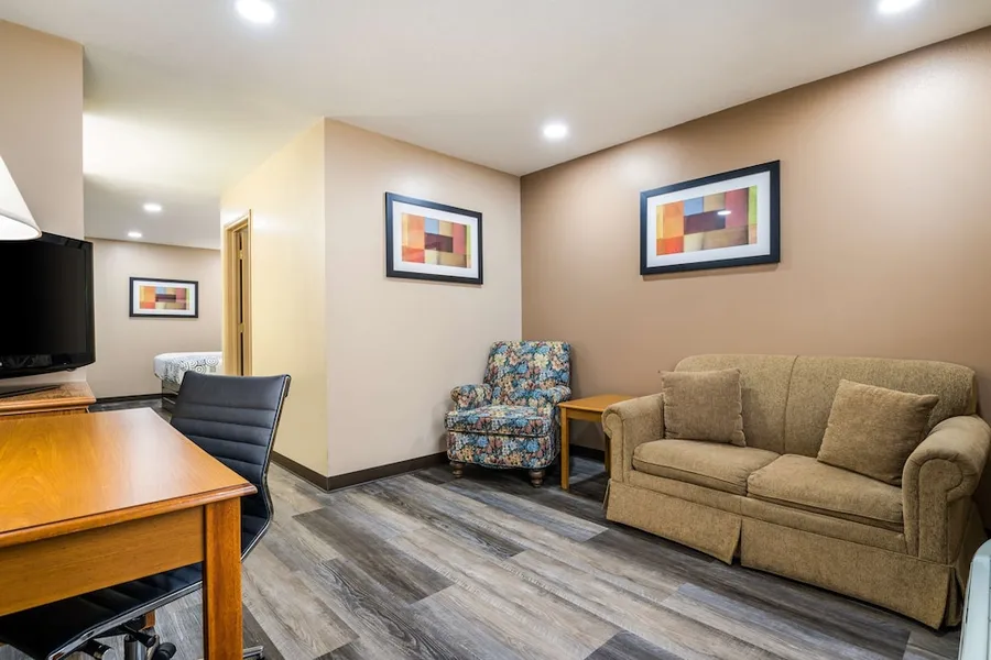 SureStay Plus Hotel By Best Western Poteau hotel detail image 2