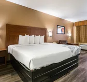 SureStay Plus Hotel By Best Western Poteau hotel detail image 4