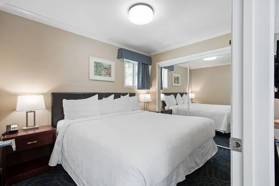 Glenwood Inn & Suites hotel detail image 6
