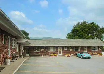 Judy's Motel Bedford hotel thumbnail 2