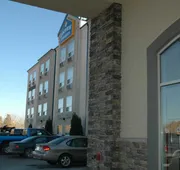 Lakeview Inns & Suites Fort Saskatchewan hotel detail image 7