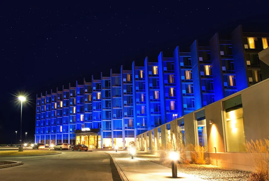 Grey Eagle Resort hotel detail image 2
