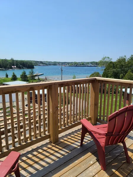 Tobermory Inn & Suites hotel detail image 2