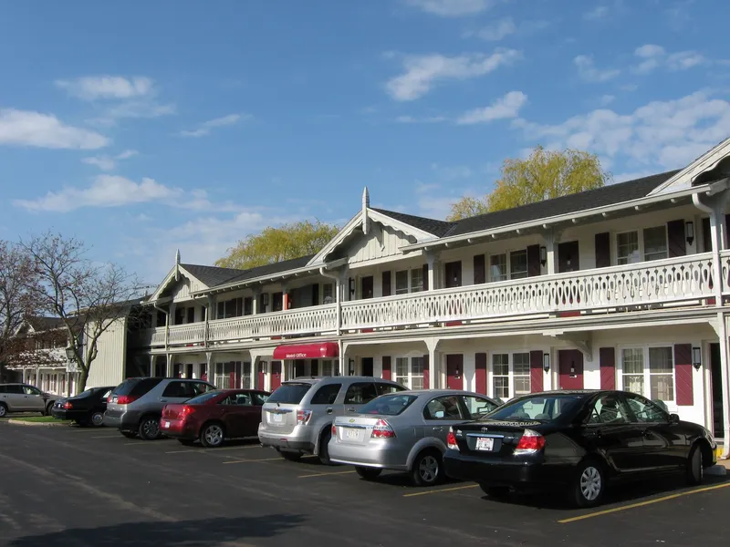 Chalet Motel Mequon hotel detail image 2
