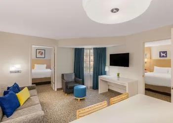 Sonesta ES Suites Charlotte Arrowood hotel thumbnail 8