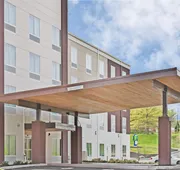 Holiday Inn Express & Suites New Cumberland by IHG hotel detail image 4