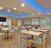 Holiday Inn Express & Suites New Cumberland by IHG hotel detail image 7