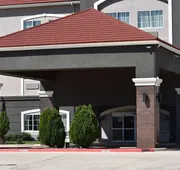 La Quinta Inn & Suites by Wyndham Kyle - Austin South hotel detail image 4