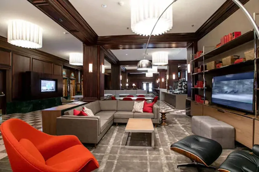 Courtyard by Marriott St. Louis Downtown/Convention Center hotel detail image 6