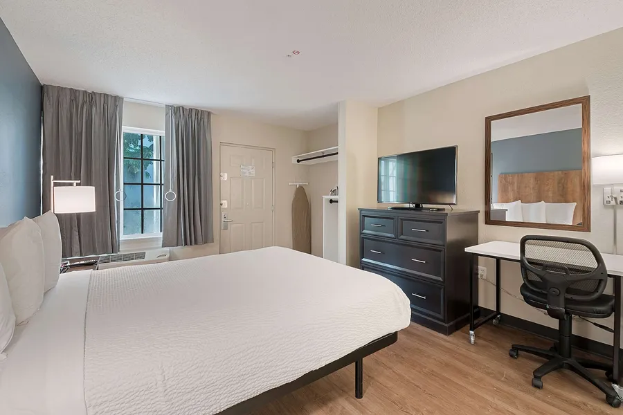 Extended Stay America Suites Miami Airport Blue Lagoon hotel detail image 6