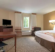 MainStay Suites Northbrook Wheeling hotel detail image 4