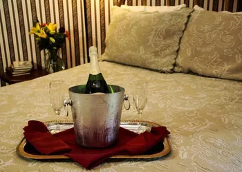 The National Hotel hotel thumbnail 4