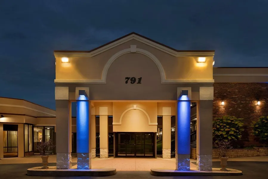 Baymont by Wyndham Culpeper hotel detail image 2