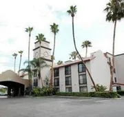 The Buena Park Grand Hotel & Suites hotel detail image 4
