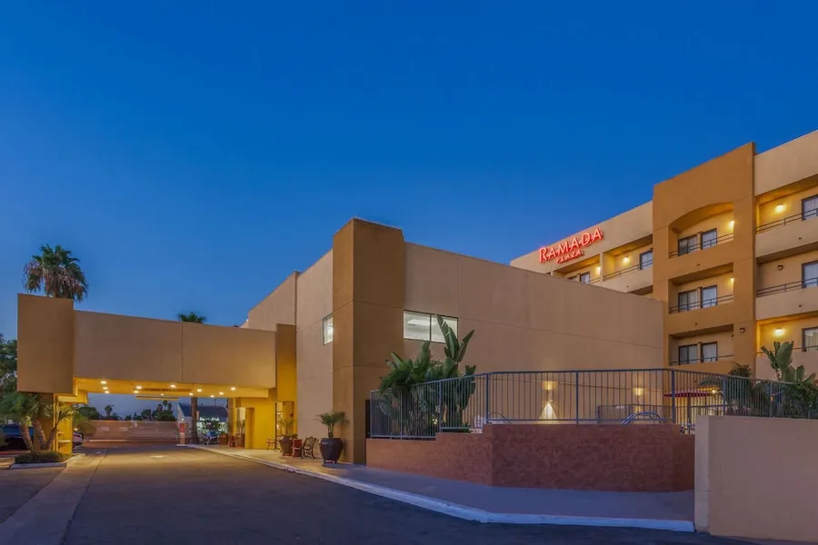 Ramada Plaza by Wyndham Garden Grove/Anaheim South hotel detail image 2