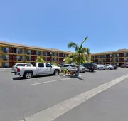 Best Western Plus Raffles Inn & Suites hotel detail image 4