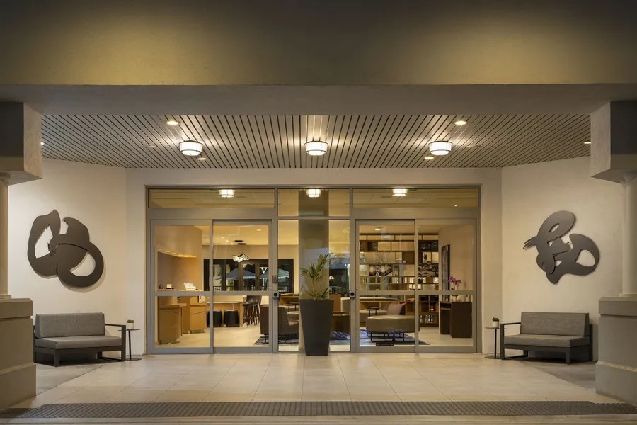 Costa Mesa Marriott hotel detail image 6