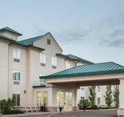 Ramada by Wyndham Estevan hotel detail image 4