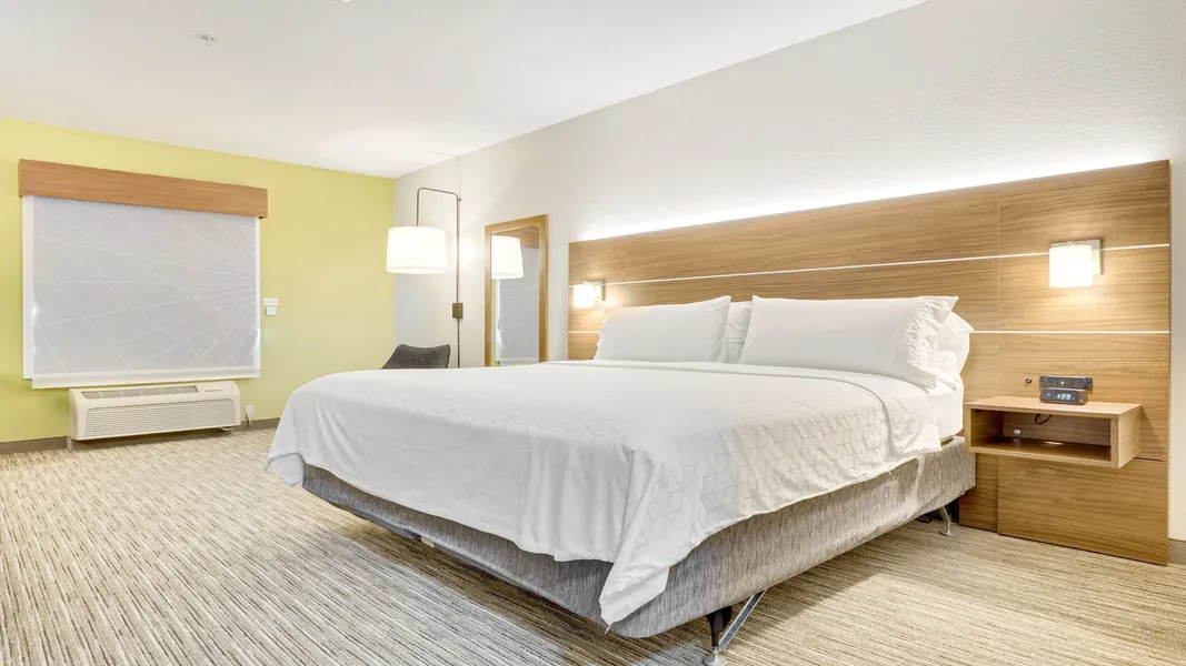 Holiday Inn Express & Suites Portland by IHG hotel detail image 6