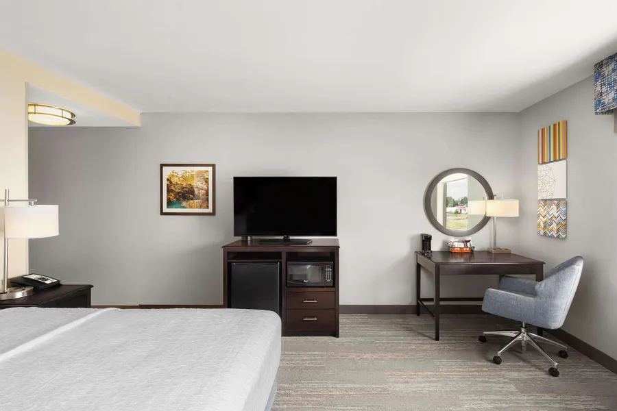 Hampton Inn & Suites Douglas hotel detail image 6