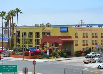 Travelodge by Wyndham San Diego Downtown Convention Center hotel thumbnail 3