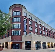 Hampton Inn & Suites Chapel Hill-Carrboro/Downtown hotel detail image 3