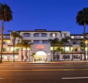 Hampton Inn & Suites San Clemente hotel detail image 3