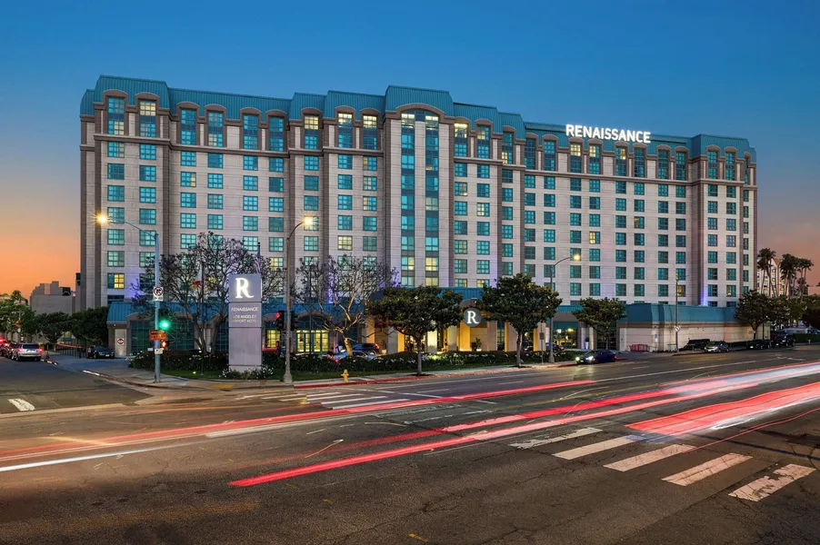 Renaissance Los Angeles Airport Hotel hotel detail image 2