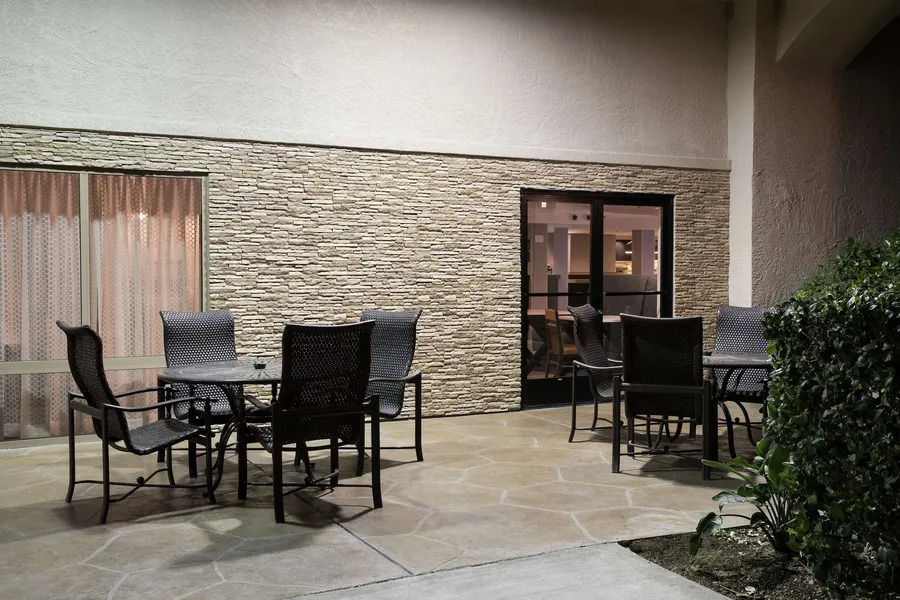 Hampton Inn Los Angeles/Santa Clarita hotel detail image 2