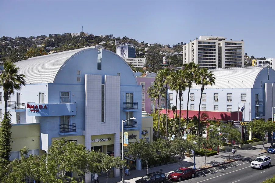 Ramada Plaza by Wyndham West Hollywood Hotel & Suites hotel detail image 2