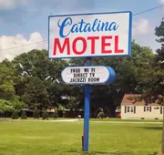 Catalina Airport Motel hotel detail image 4