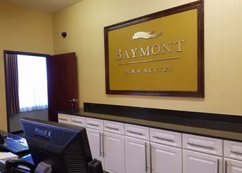 Baymont by Wyndham Marrero hotel thumbnail 3