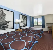 Super 8 by Wyndham Wisconsin Dells hotel detail image 5