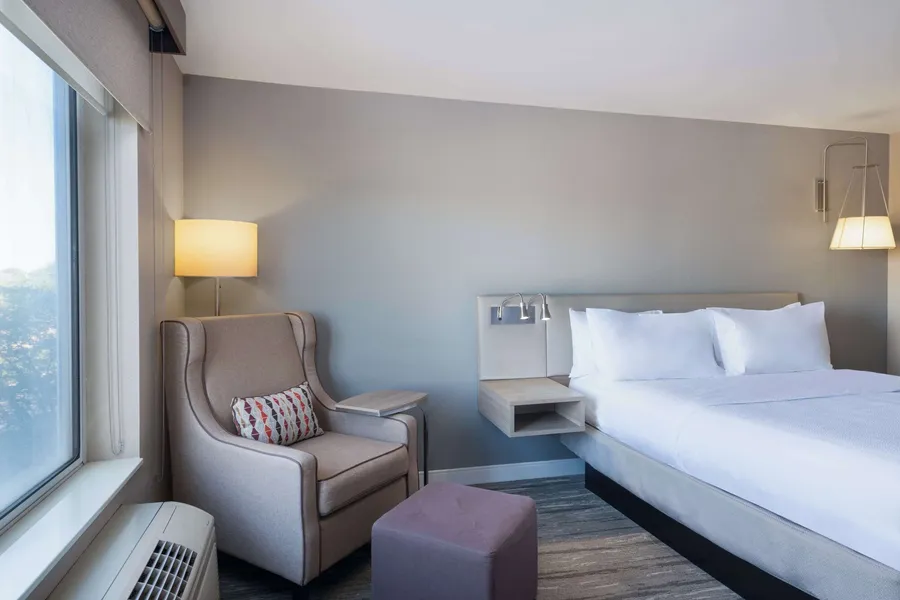 Hilton Garden Inn St. Charles hotel detail image 6