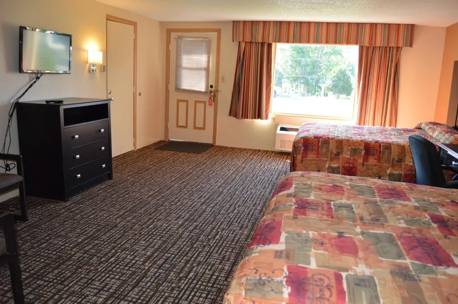 Hollow Inn and Motel hotel detail image 2