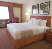 La Quinta Inn & Suites by Wyndham Coral Springs Univ Dr hotel detail image 5